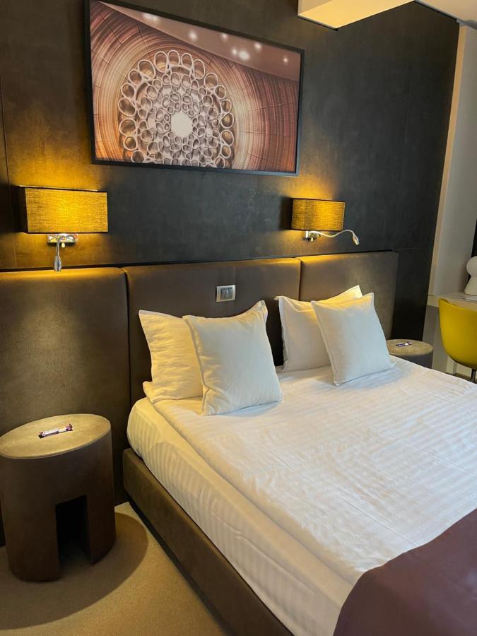 Hotel Lux Divina Brasov Luaran gambar