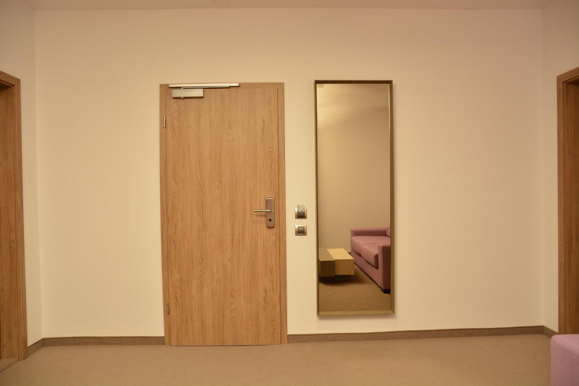 Hotel Lux Divina Brasov Luaran gambar