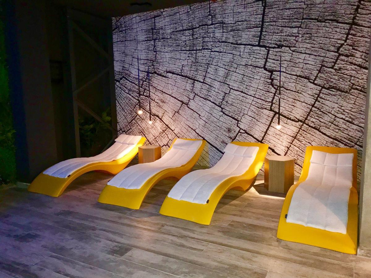 Hotel Lux Divina Brasov Luaran gambar