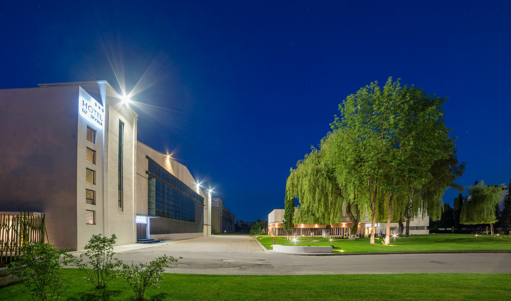 Hotel Lux Divina Brasov Luaran gambar